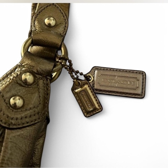 COACH - Picture 12 of 13